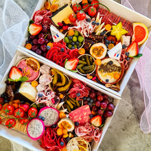 Load image into Gallery viewer, Charcuterie boxes